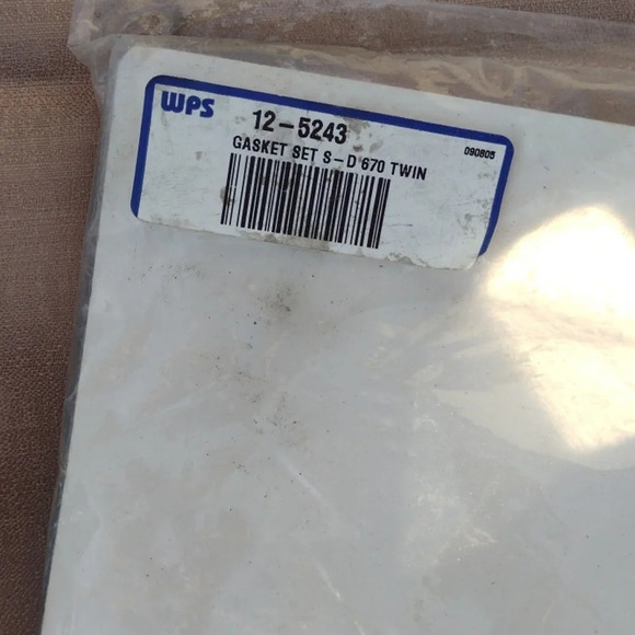 Gasket Set for ski Doo - Picture 3 of 3